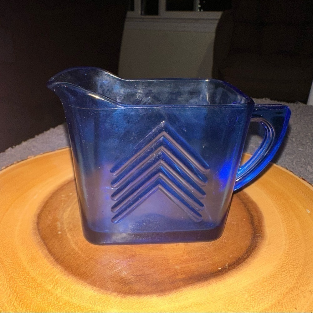 HAZEL Atlas cobalt blue creamer pitcher
